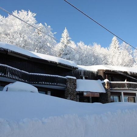 Chalet Hotel Les Marmottes 2 Etoiles Nn Montferrier Exterior foto