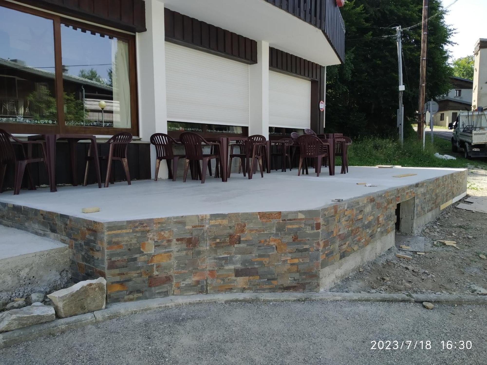 Chalet Hotel Les Marmottes 2 Etoiles Nn Montferrier Exterior foto